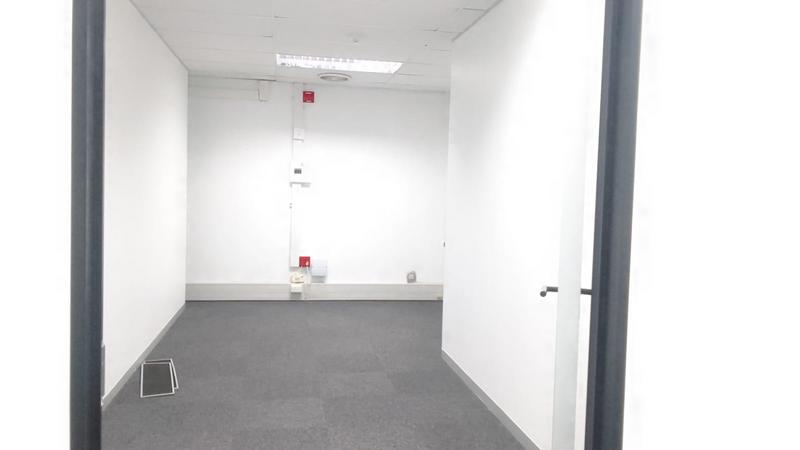 To Let commercial Property for Rent in Parow North Western Cape